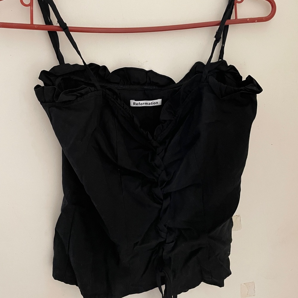 Reformation black top size 8